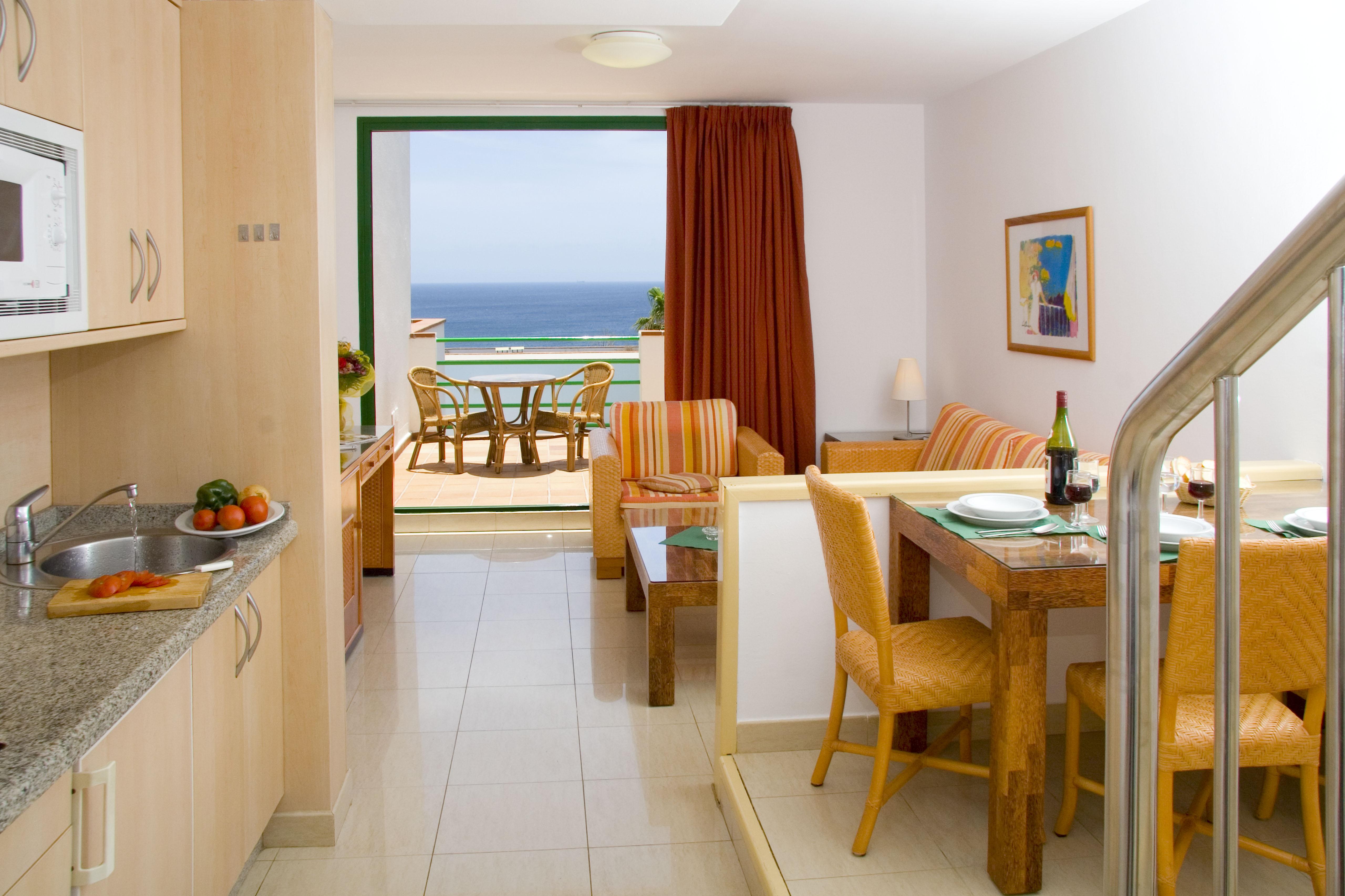 Aparthotel Esquinzo Y Monte Del Mar Playa De Esquinzo Ngoại thất bức ảnh