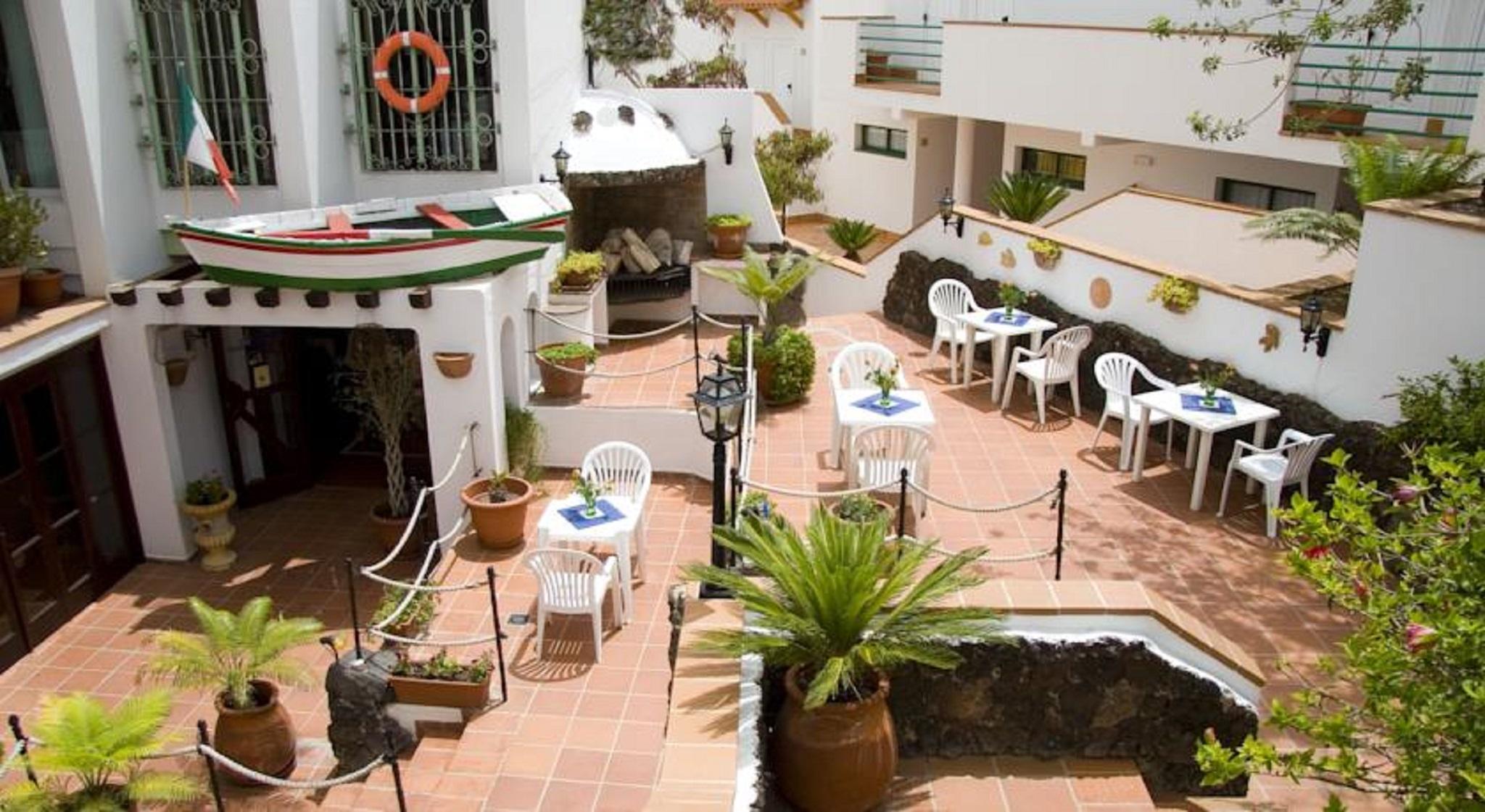 Aparthotel Esquinzo Y Monte Del Mar Playa De Esquinzo Ngoại thất bức ảnh