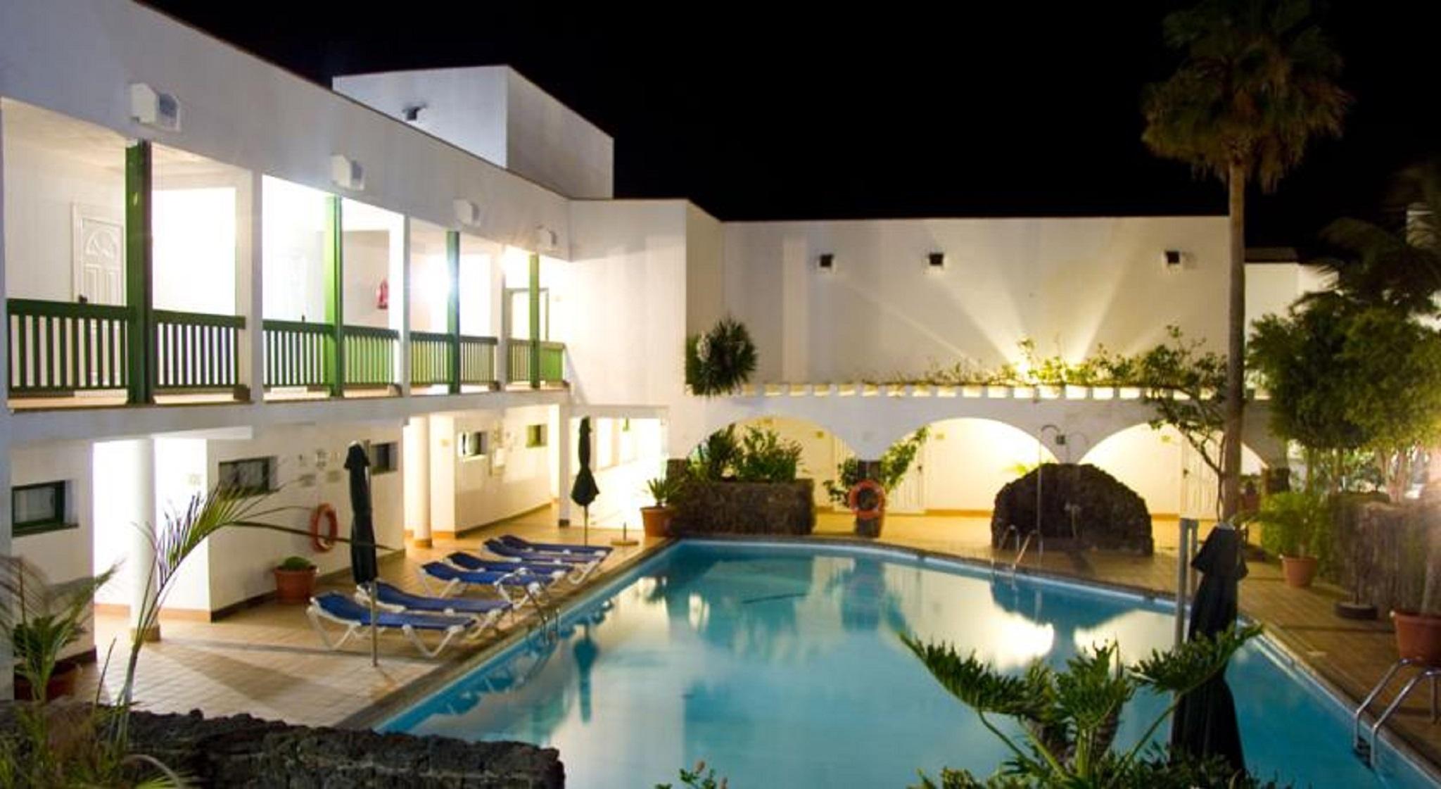 Aparthotel Esquinzo Y Monte Del Mar Playa De Esquinzo Ngoại thất bức ảnh