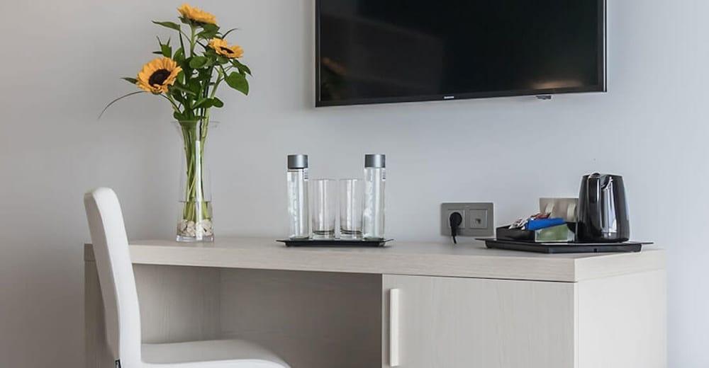 Aparthotel Esquinzo Y Monte Del Mar Playa De Esquinzo Ngoại thất bức ảnh