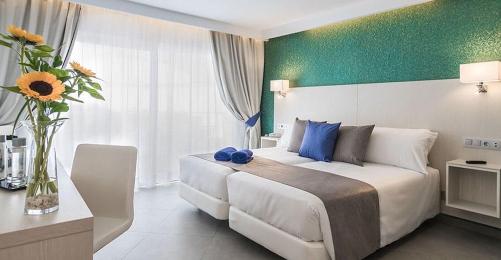 Aparthotel Esquinzo Y Monte Del Mar Playa De Esquinzo Ngoại thất bức ảnh